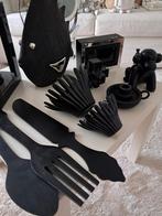 Verschilende Zwarte spullen voor in huis, Ophalen, Rond, Hout