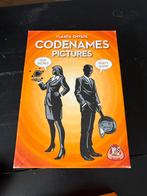 Codenames Pictures - Bordspel, Drie of vier spelers, Ophalen, Zo goed als nieuw