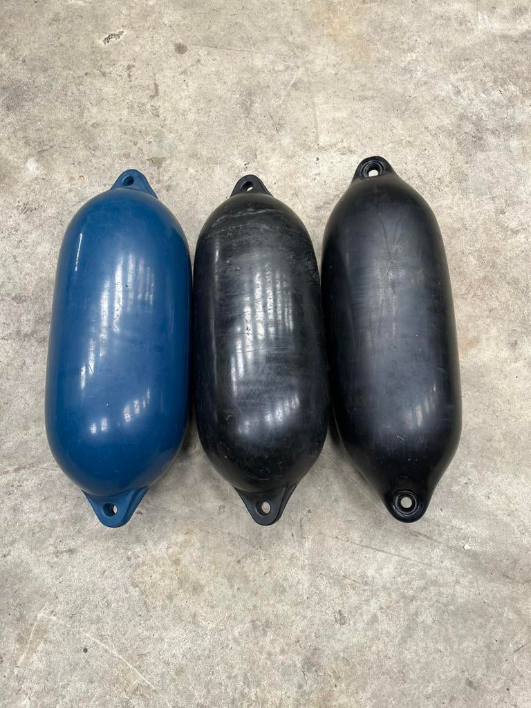 Drie stootwilgen, Watersport en Boten, Accessoires en Onderhoud, Ophalen of Verzenden, Zo goed als nieuw