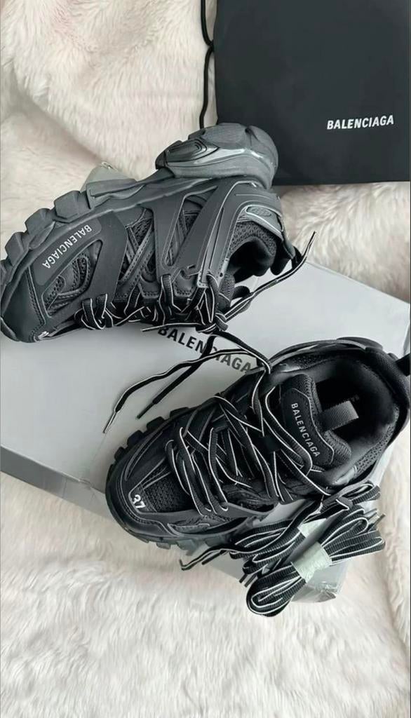 Balenciaga tracks (zwart), Ophalen of Verzenden, Gedragen, Zwart, Sneakers of Gympen