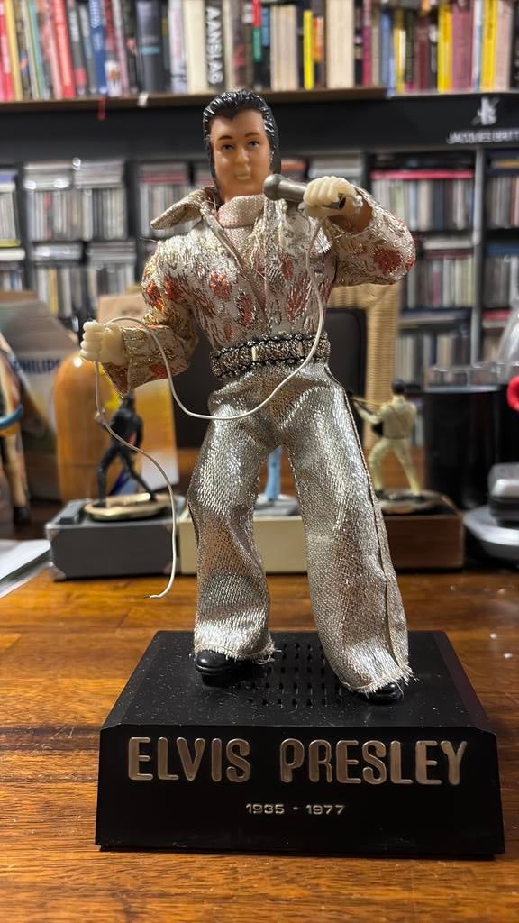 Elvis Presley radio battery operated glitter look statue, Gebruikt, Gebruiksvoorwerp, Ducoso, Ophalen of Verzenden