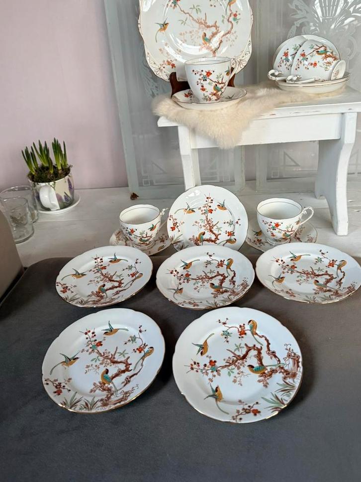 Royal Crafton bone china porseleinen vogel set 5 pers izgst, Antiek en Kunst, Antiek | Servies compleet, Ophalen