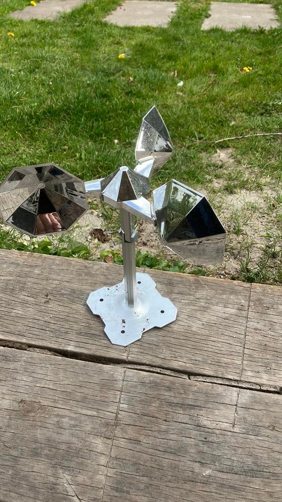 Vogel verschrikker draaiend 30 cm hoog, Tuin en Terras, Windwijzers en Windmolens, Ophalen of Verzenden, Zo goed als nieuw