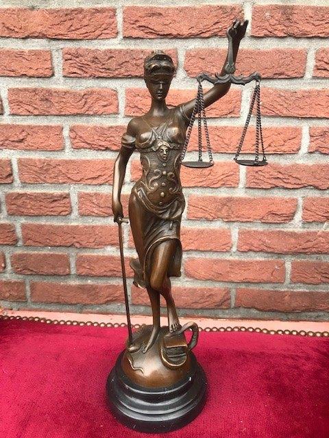 fraai bronzen beeld, VROUWE JUSTITIA, ca 40 cm, Antiek en Kunst, Ophalen of Verzenden, Brons
