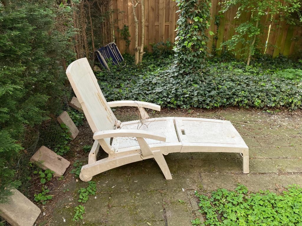 Ligstoel voor in de tuin, Ophalen, Gebruikt, Kunststof, Verstelbaar