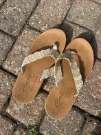 Skechers Yogafoam slippers maat 39, Slippers, Beige, Ophalen of Verzenden, Gedragen