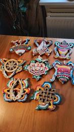 Antieke houten Tibetaanse Nepalese amuletten 8 stuks, Antiek en Kunst, Ophalen of Verzenden