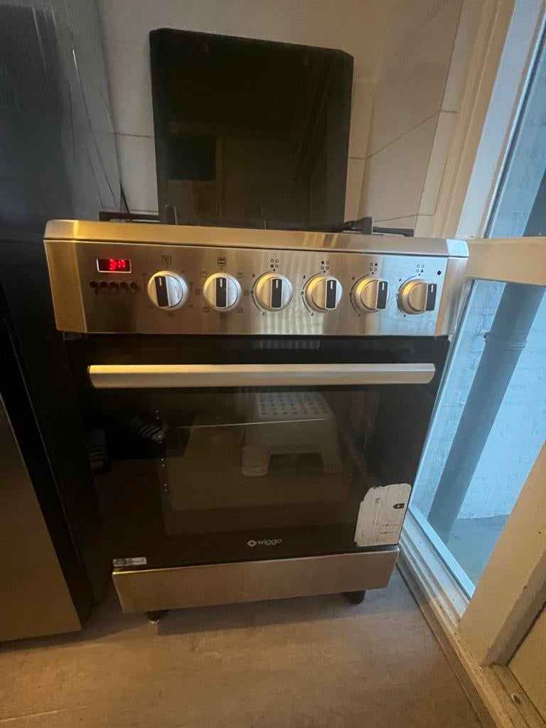 Mooi 60x60 gasfornuis met goed werkende oven, Ophalen, Gebruikt, 60 cm of meer, 4 kookzones