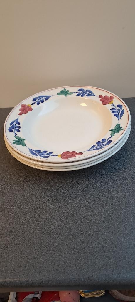 5 brabant bont  borden iets verschillen van makelij, Huis en Inrichting, Keuken | Servies, Gebruikt, Ophalen of Verzenden, Bord(en)