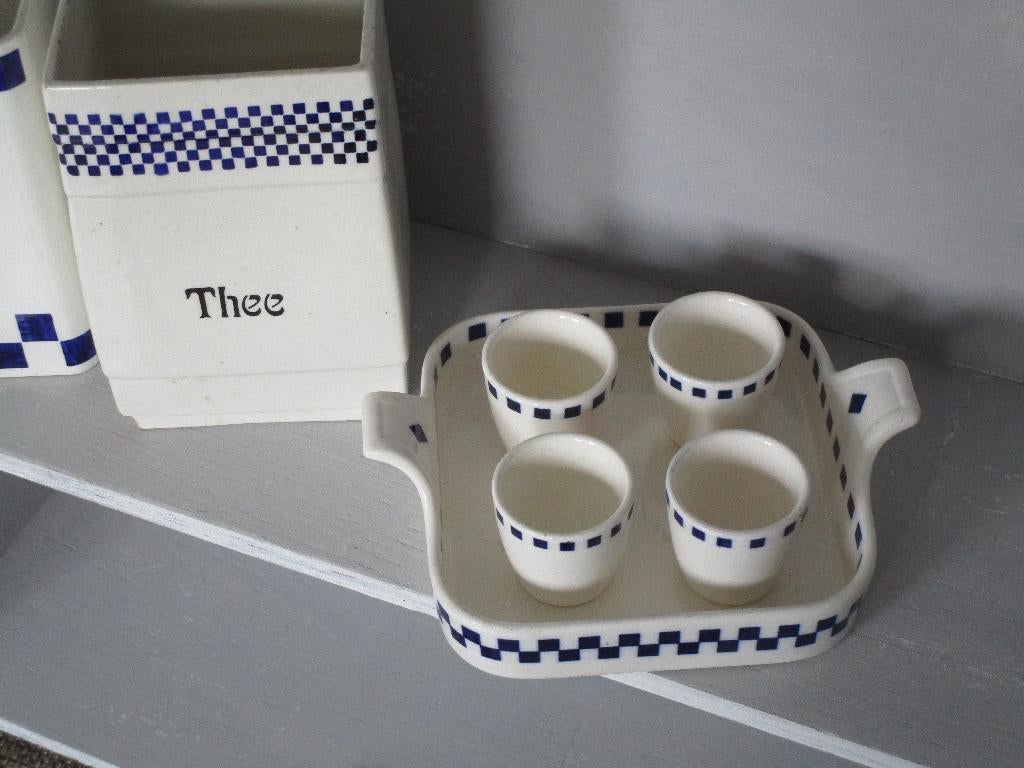 set eierdopjes met schaal, blauw wit geblokt, Ophalen of Verzenden