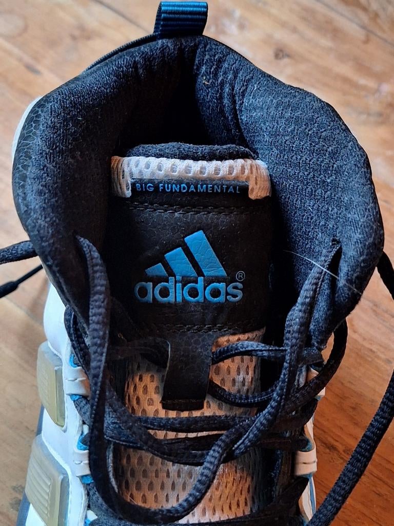 Adidas sneakers, Ophalen of Verzenden