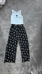 Zomerse set broek en top zwart wit palmbomen mt 152, Ophalen of Verzenden, Zo goed als nieuw, Meisje, Setje