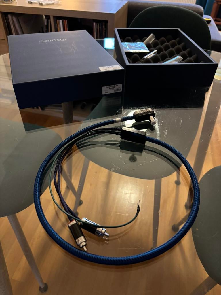 Furutech AG-16-L phono-kabel, Audio, Tv en Foto, Ophalen of Verzenden, Zo goed als nieuw, Minder dan 2 meter, Overige kabels