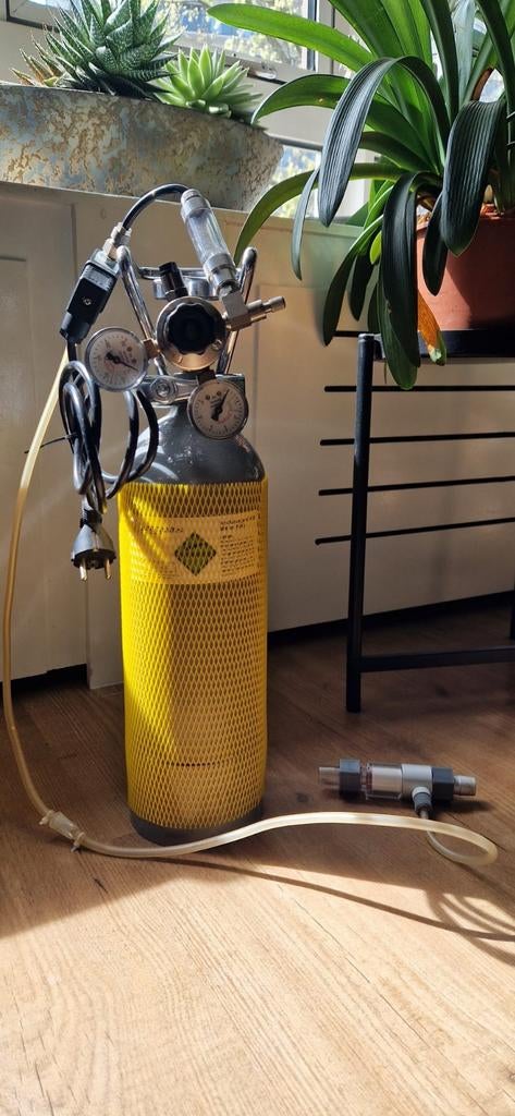 CO₂ set aquarium 2kg fles + drukregelaar + in-line diffuser, Dieren en Toebehoren, Gebruikt, Overige merken, Ophalen of Verzenden