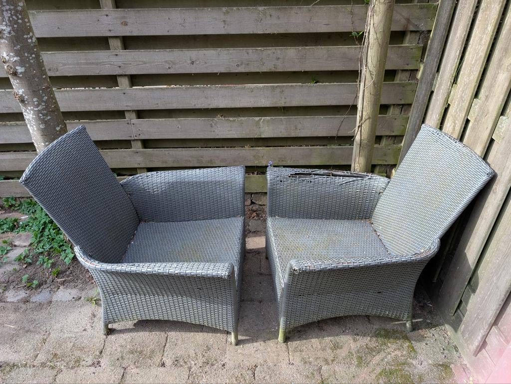 Twee grijze tuinstoelen, Tuin en Terras, Tuinstoelen, Ophalen, Gebruikt, Wicker