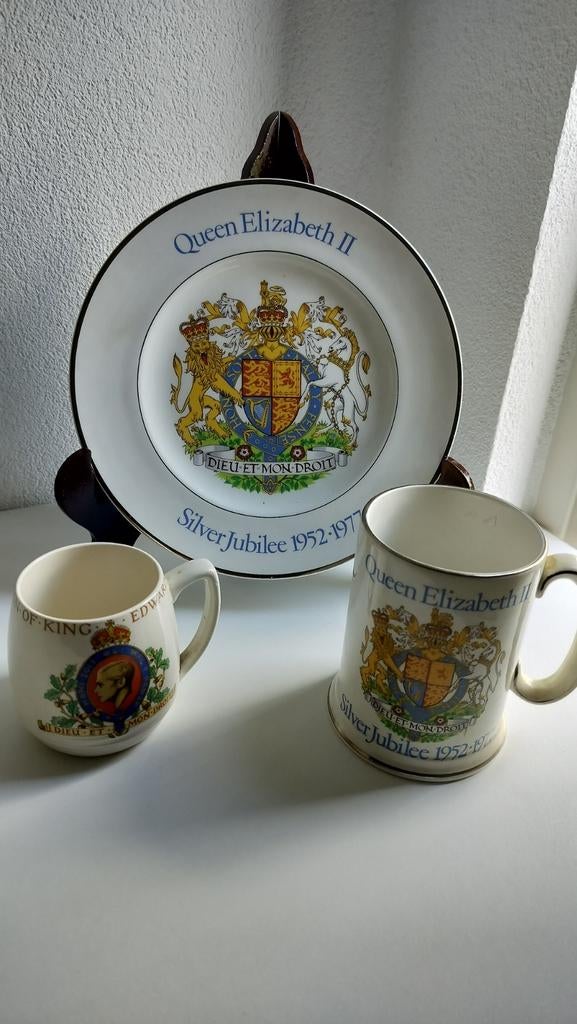 Diverse aardewerk Engelse Koningshuis, Ophalen of Verzenden