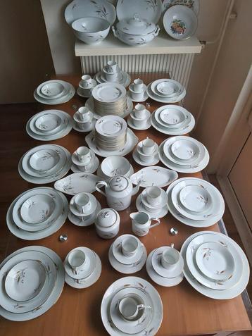 Limoges servies  beschikbaar voor biedingen