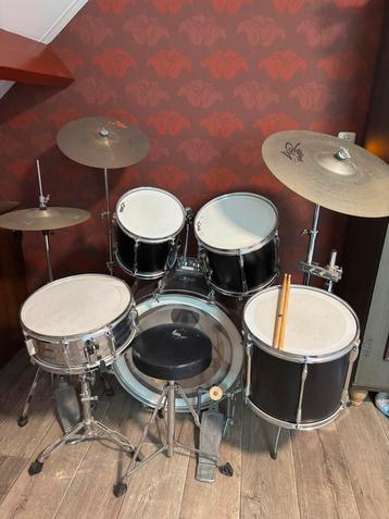 Pearl export drumstel compleet beschikbaar voor biedingen