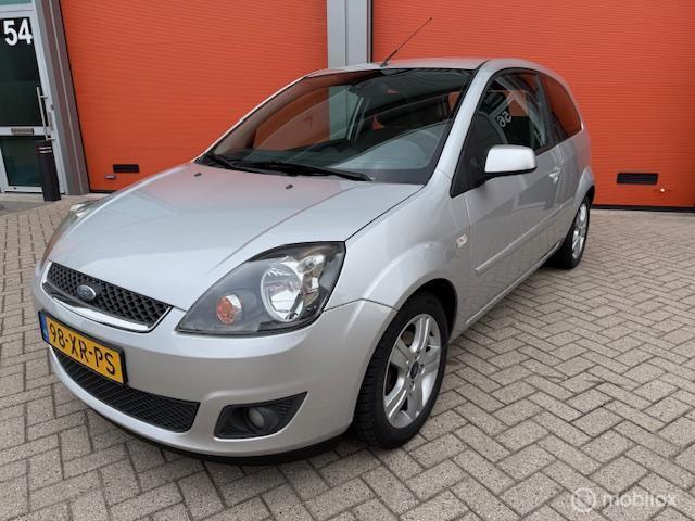 Ford Fiesta 1.3-8V Style KM NAP= APK 19-11-2026= AIRCO, Auto's, Ford, Bedrijf, Te koop, Fiësta, ABS, Airbags, Alarm, Startonderbreker