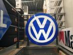 Mooi Volkswagen logo 113cm originele VW dealer lichtbakplaat, Verzamelen, Auto's, Gebruikt, Ophalen