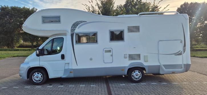 Camper Alkoof Granduca Garage Roller Team (Fiat Ducato), Caravans en Kamperen, Campers, Particulier, tot en met 5, Alkoof, Fiat