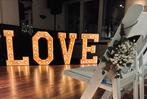 LOVE letters! Mooi op de bruiloft lichtletters, Hobby en Vrije tijd, Feestartikelen | Verhuur, Ophalen, Geboorte of Huwelijk