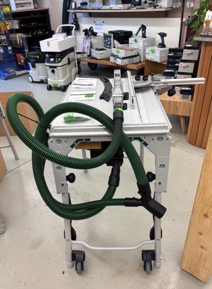 Festool CS 70 EBG Afkortzaag Nieuw!., Doe-het-zelf en Verbouw, Gereedschap | Zaagmachines, Nieuw, Afkortzaag, 600 tot 1200 watt