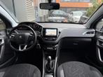 Peugeot 2008 1.2 PureTech Clima Cruise Navi, Voorwielaandrijving, Euro 5, Stof, Zwart