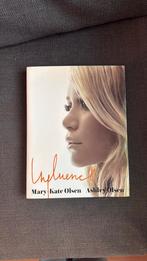 Boek influence Mary-Kate Olsen Ashley Olsen, Ophalen of Verzenden, Zo goed als nieuw, Mode algemeen