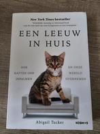 Een Leeuw in Huis - Abigail Tucker, Ophalen of Verzenden, Gelezen, Abigail Tucker