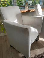 Gratis ophalen 2 wit stoffen stoelen incl armleuningen, Huis en Inrichting, Fauteuils, Ophalen, Gebruikt, 75 tot 100 cm, Hoge armsteunen en lekkere zitting
