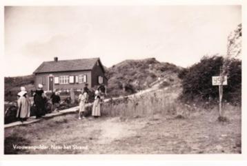 VROUWENPOLDER,- Naar het strand. Klederdrachten. 23-10 beschikbaar voor biedingen