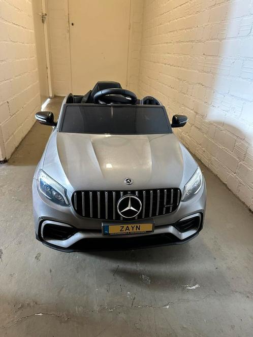 Kinderauto mercedes GLC 63 AMG, Kinderen en Baby's, Speelgoed | Buiten | Accuvoertuigen, Zo goed als nieuw, Ophalen