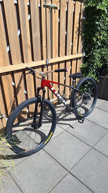 Trek Marlin 6 Gen 3 - Custom Mountainbike beschikbaar voor biedingen