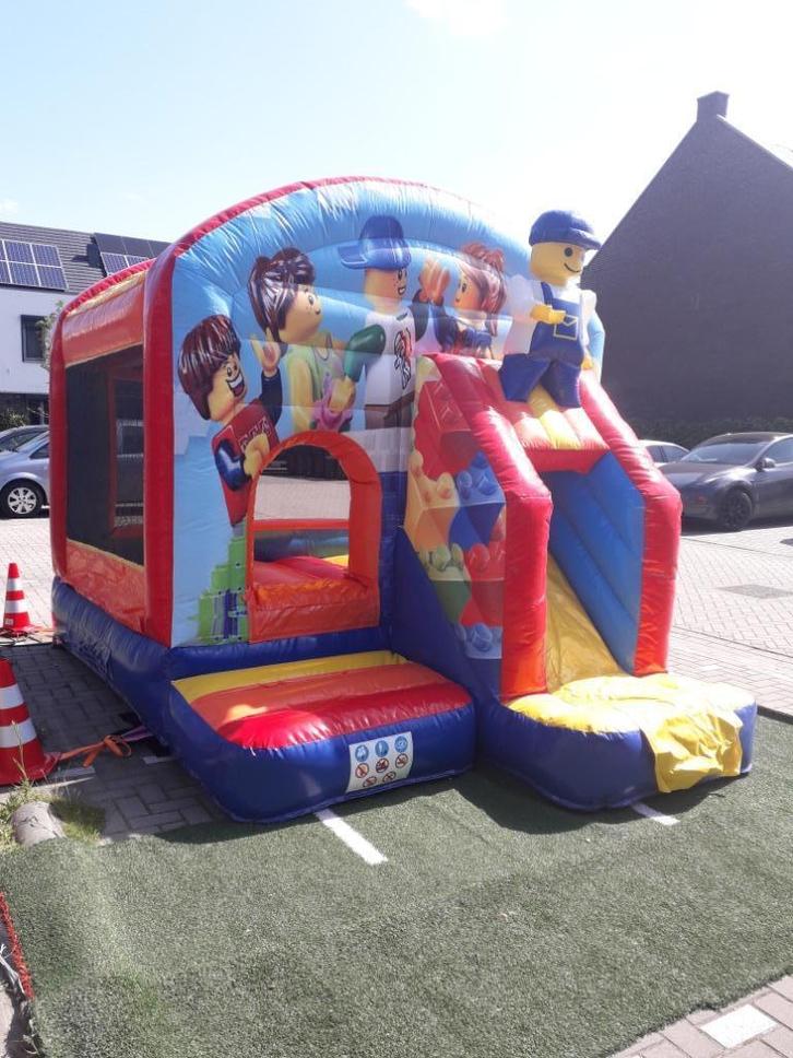Te koop Springkussen Lego met glijbaan, Hobby en Vrije tijd, Feestartikelen | Verhuur, Zo goed als nieuw, Overige, Ophalen