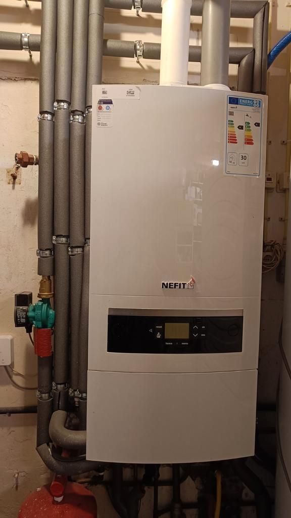 Nefit TrendLine HRC30 CW5 II CV Ketel (2017), Doe-het-zelf en Verbouw, Geisers en Boilers, Geiser, Minder dan 20 liter, Minder dan 3 jaar oud