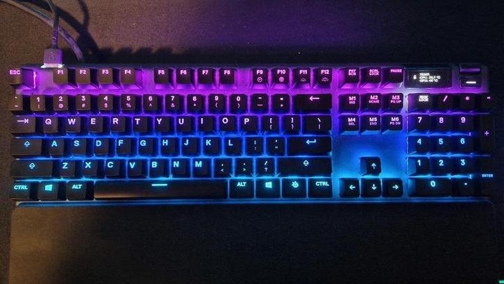 Steelseries Apex Pro Qwerty Omnipoint Switch, Computers en Software, Toetsenborden, Gebruikt, Qwerty, Bedraad, Ergonomisch, Gaming toetsenbord