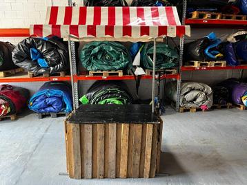 Marktkraam met steigerhout frontje - perfect voor kerstmarkt beschikbaar voor biedingen