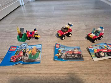 3x Lego Brandweer Setjes - Compleet & Bijna Compleet beschikbaar voor biedingen