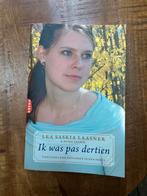 Ik was pas dertien - Waargebeurd verhaal, Boeken, Biografieën, Ophalen of Verzenden, Gelezen, Overige