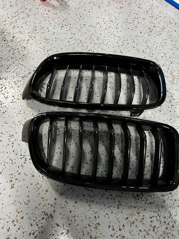 BMW F30 f80 Serie Zwarte Nier Grills beschikbaar voor biedingen