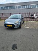 Fiat Punto 1.2 51KW/69PK 3DR Grande 2011 Grijs, Auto's, Fiat, Voorwielaandrijving, 1242 cc, 4 cilinders, Handgeschakeld