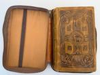 antieke missaal in leer, Antiek en Kunst, Ophalen of Verzenden