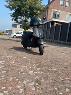 Vespa sprint notte zwart, Fietsen en Brommers, Scooters | Vespa, Ophalen, Zo goed als nieuw
