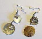 oorbellen met paarlemoer schelpjes, Marktplaats@koningsieraden.nl, Overige materialen, Hangers, Verzenden
