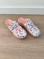 Leuke verpleegkundige klompen maat 39, Schoentjes, Meisje, Ophalen of Verzenden, Zo goed als nieuw