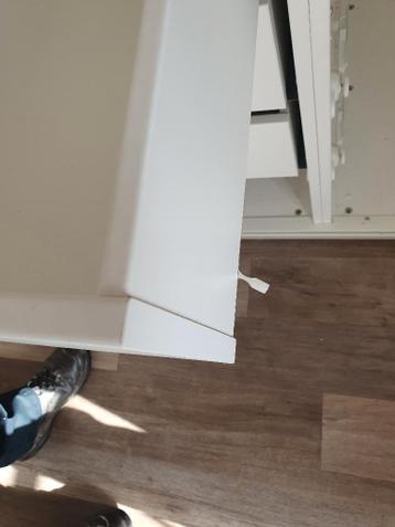 gratis : 2 IKEA pax schuifdeuren (234 cm hoog/100 cm breed) - afbeelding 6