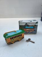 Oude Opwind Tram met Sleutel & Doos, Antiek en Kunst, Antiek | Speelgoed, Ophalen of Verzenden