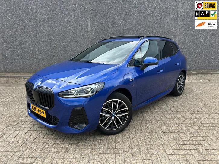 BMW 2-serie Active Tourer 225e xDrive M-Pakket | HARMAN KARD, Auto's, BMW, Bedrijf, Te koop, 2-Serie Active Tourer, 360° camera