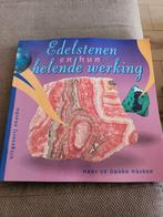 Edelstenen en hun helende werking - Boek, Verzamelen, Mineralen en Fossielen, Ophalen of Verzenden